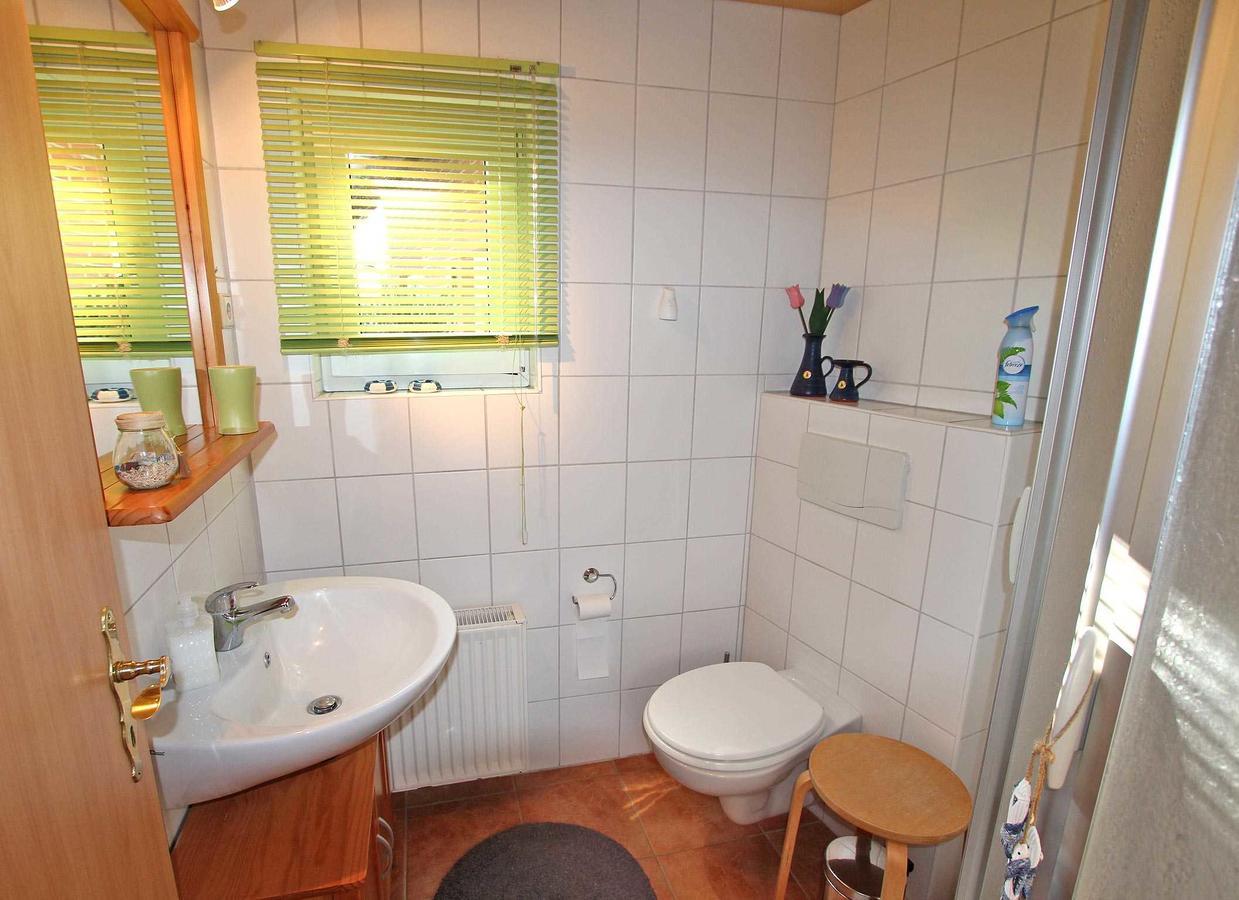 Ferienhaus Mit Separater Wohnung Waren See 9441 Eksteriør bilde