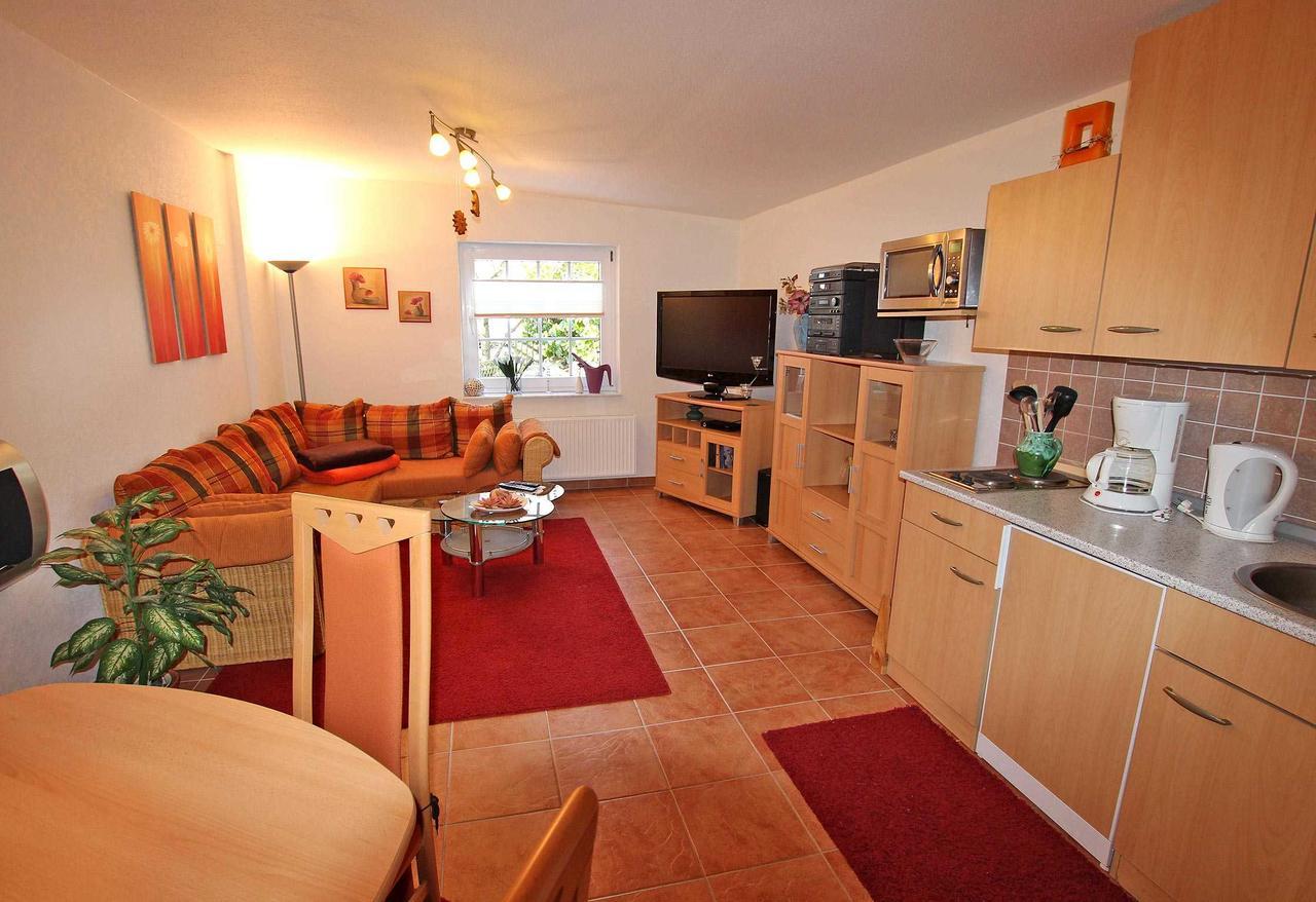 Ferienhaus Mit Separater Wohnung Waren See 9441 Eksteriør bilde